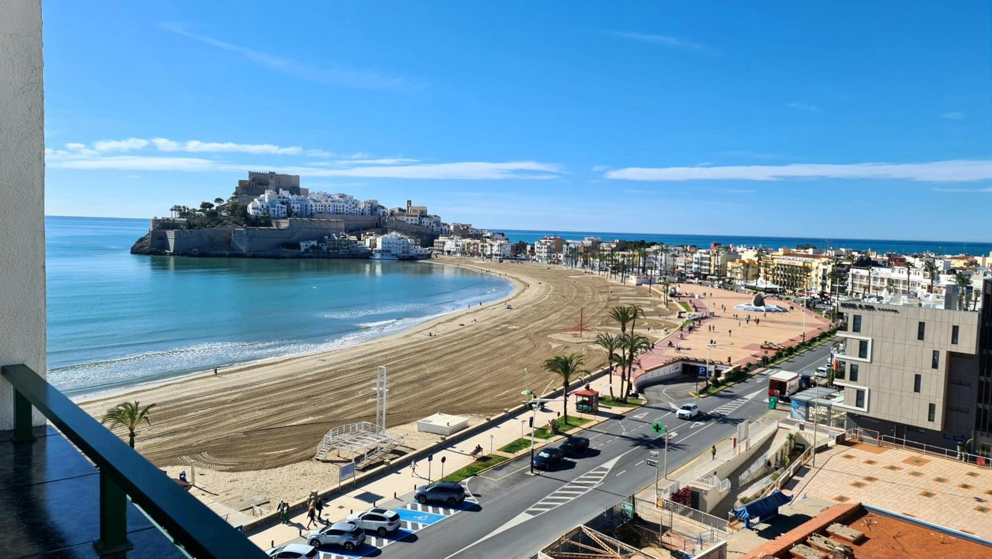 Apartamento Loft Primera Linea De Playa, Vistas Altas Mar Y Castillo Peñíscola Exterior foto
